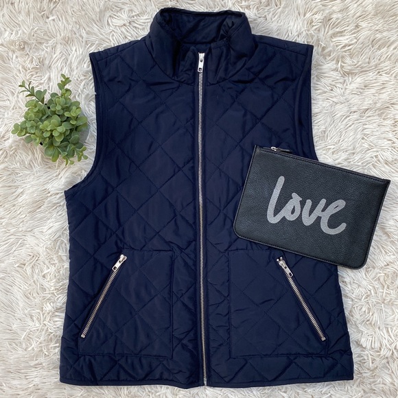 Loft Quitted Vest 💗 Navy - Picture 2 of 16